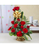 Send A Dozen Roses Basket online