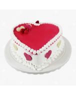 Eggless Heartshape Strawberry Cake